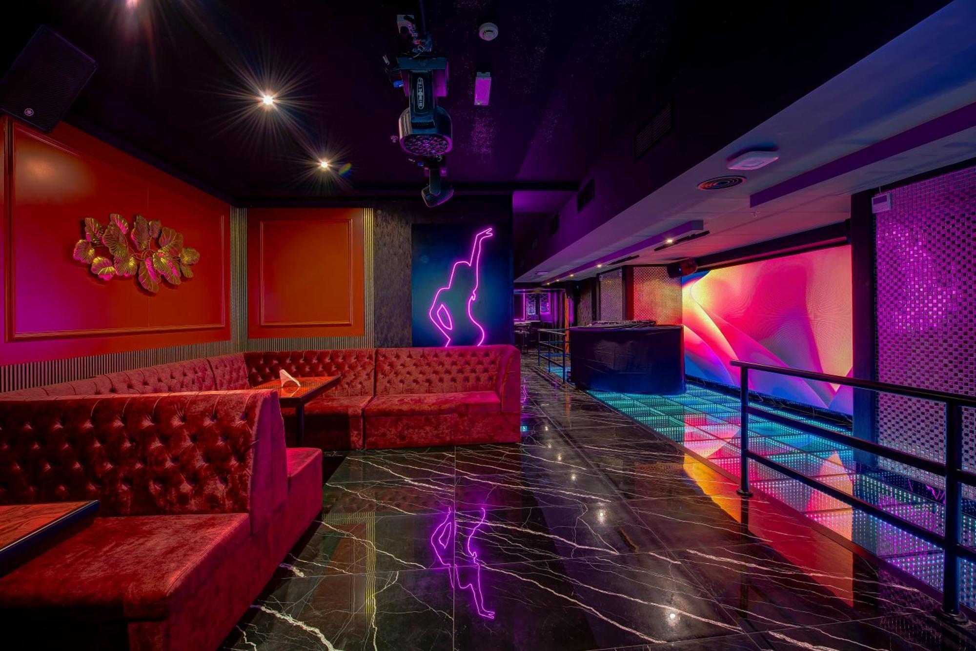 Wescott Hotel Dubai Dış mekan fotoğraf